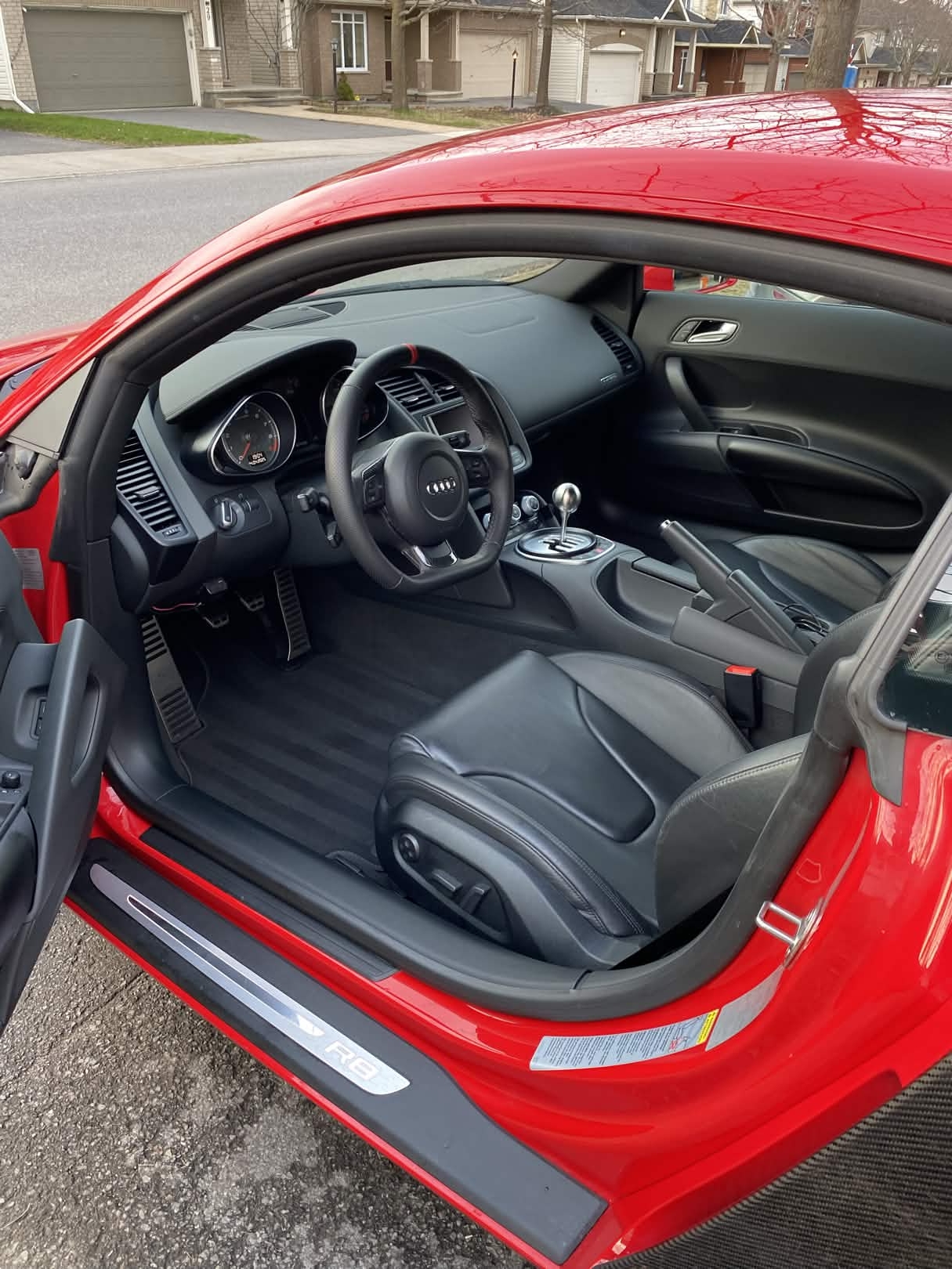 Audi R8 interior after detailing second view